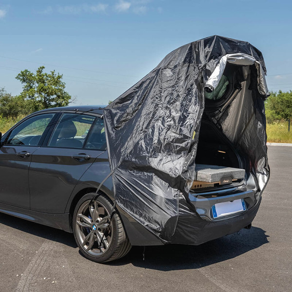 Autotent geschikt voor alle SUV’s, perfect voor outdoor avonturen Autotent geschikt voor alle SUV’s, perfect voor outdoor avonturen