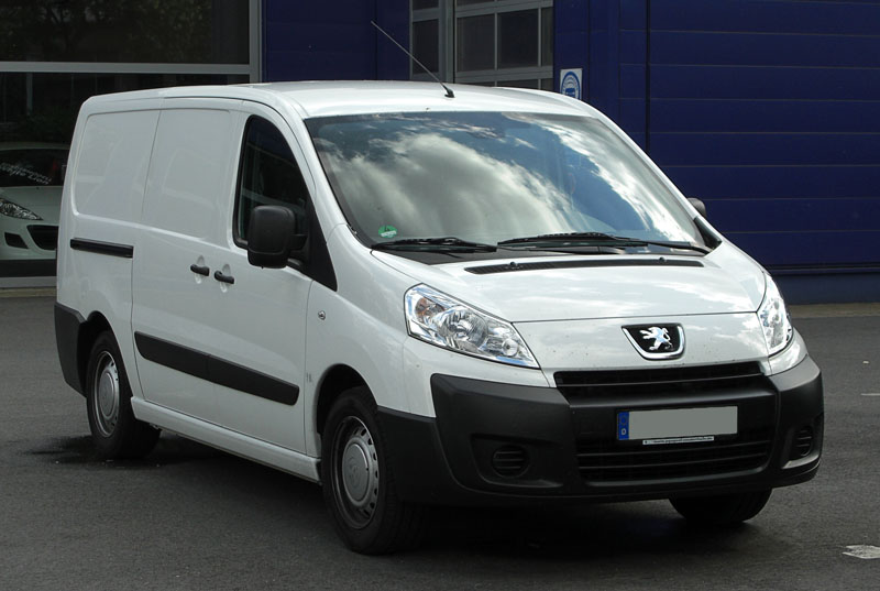 Erste Version des Peugeot Expert 2